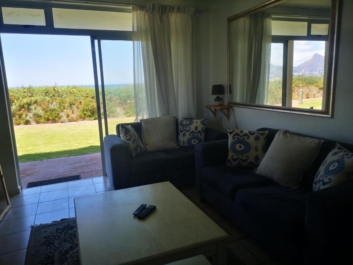 Cape Town Family Beachfront Apartment Leisure Bay Esterno foto