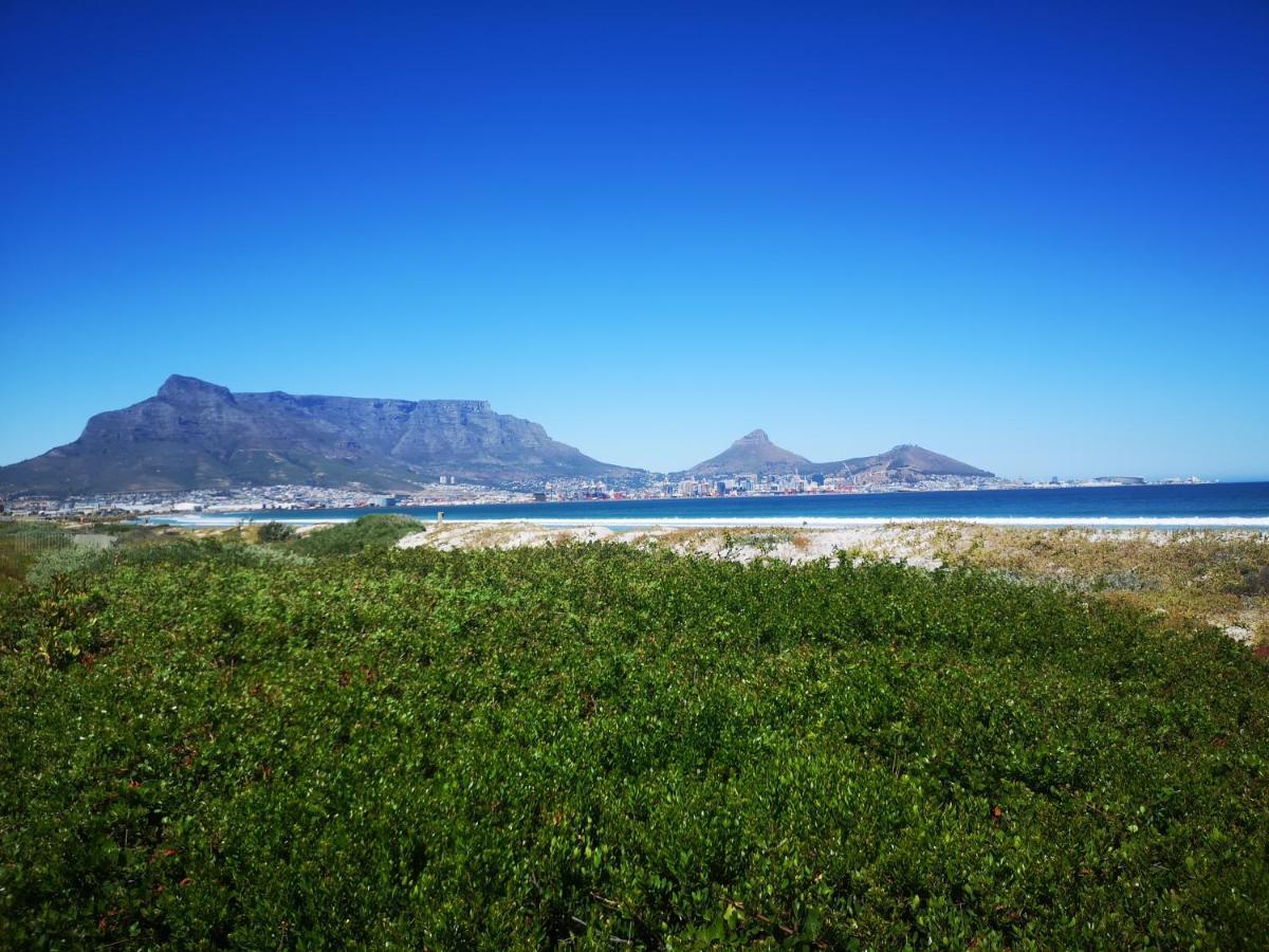Cape Town Family Beachfront Apartment Leisure Bay Esterno foto