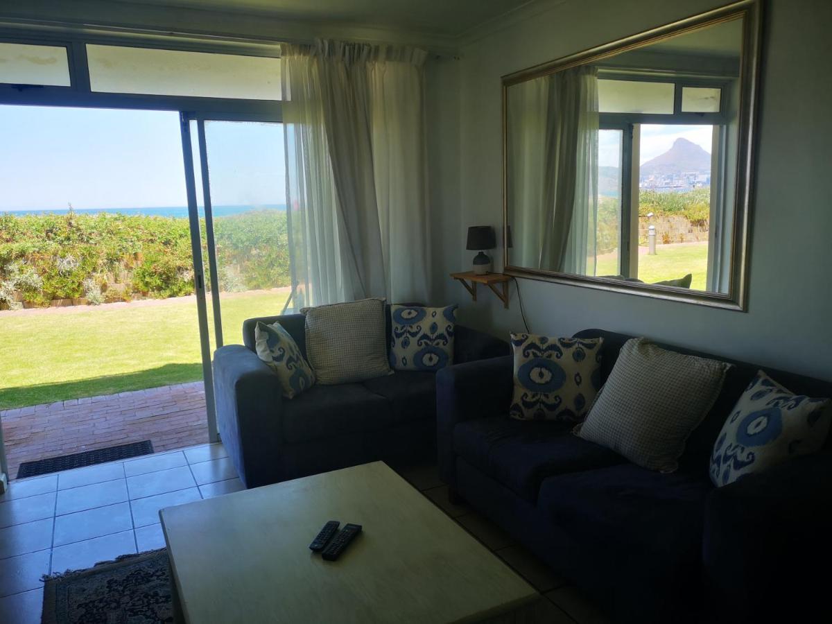 Cape Town Family Beachfront Apartment Leisure Bay Esterno foto