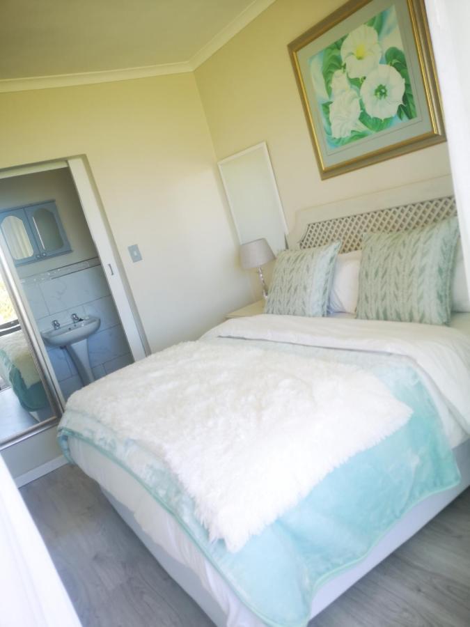 Cape Town Family Beachfront Apartment Leisure Bay Esterno foto